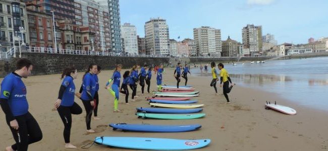 surf en asturias 650x300 Especial Reyes
