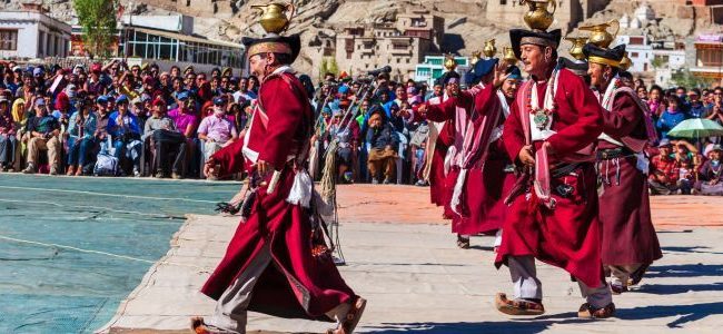 Leh tibet india 650x300 Viajes de aventura en grupos singles. Expediciones